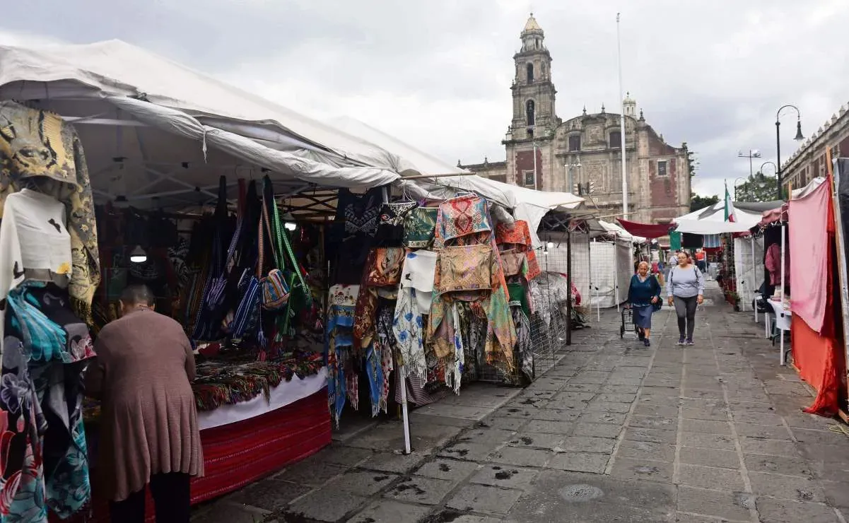 Ambulantes copan plazas; serán rehabilitadas