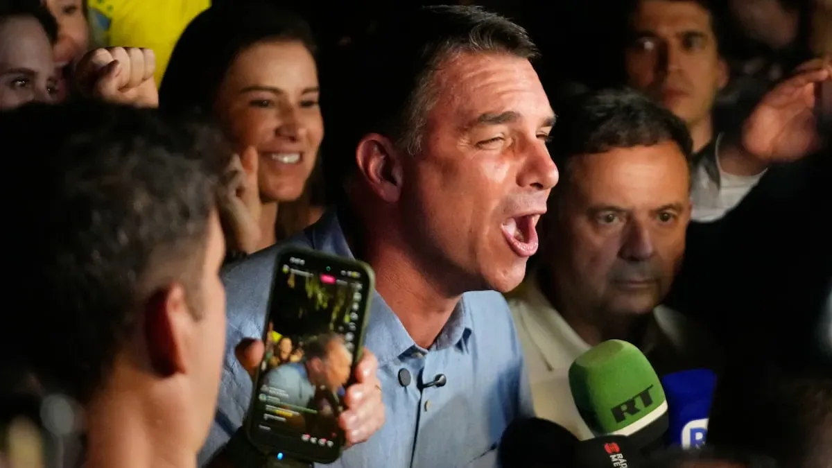 Bolsonaro vence a Lula en primera vuelta de las elecciones y acaricia el retorno de la ultraderecha al poder en Brasil
