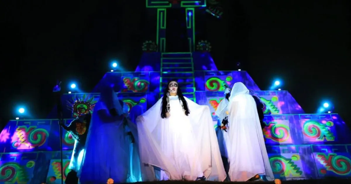 La Llorona en Xochimilco como nunca la has visto: de la trajinera al pie de la pirámide