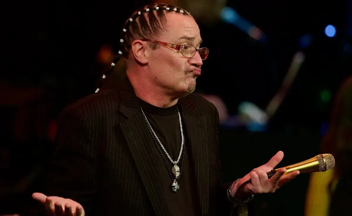 Mike Patton lleva el rock alternativo a Bellas Artes; interpretó a Raphael, Juan Gabriel y clásicos italianos