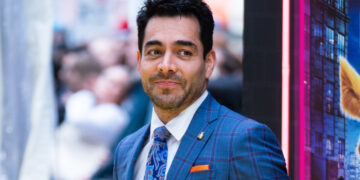 Omar Chaparro tiene "el bicho incisivo" del Covid-19. Foto: Getty Images