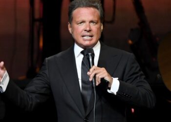 Viuda del primer manager de Luis Miguel revela la verdad de la madre de "El Sol". Foto: Getty Images