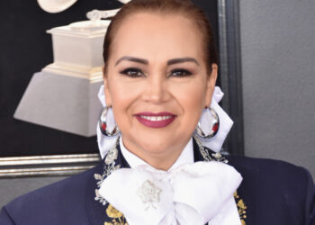 Aída Cuevas confiesa que fue golpeada por su hermano, Carlos