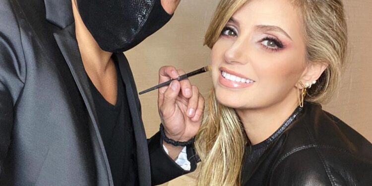 Angélica Rivera se cambia el look para regresar a la televisión ¡FOTO!