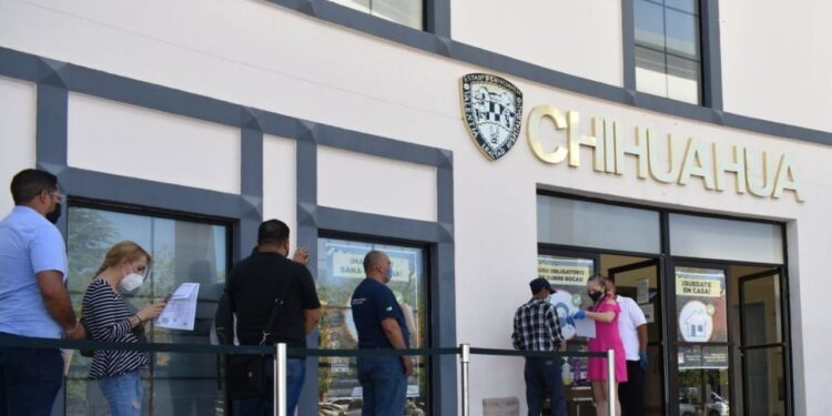 Asesinan a seis hombres y dos mujeres en Chihuahua