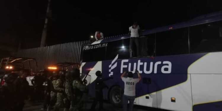 Cártel, detrás de la toma de casetas