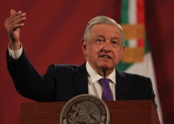 De haber ganado el PRI o el PAN en 2018, a fin de sexenio ya no existiran Pemex y CFE: AMLO