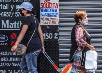 Desempleo cae a 5.1% en septiembre, su tercer mes a la baja