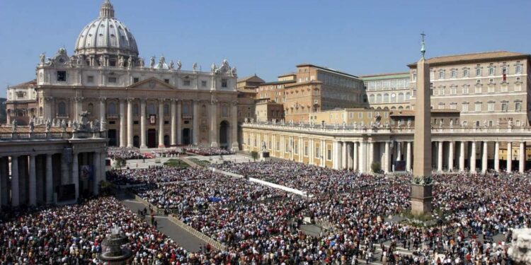 El Vaticano no prestar cdices histricos a Mxico, dice Franco Coppola