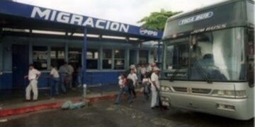 El gobierno evalúa extender la zona libre de impuestos en la frontera sur