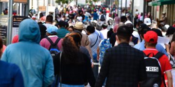Embajada de EU emite alerta a sus connacionales por repunte de covid-19 en Mxico