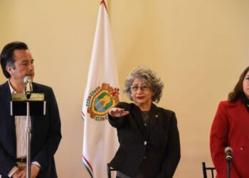 Expresidenta del Poder Judicial de Veracruz se ampara contra su destitucin