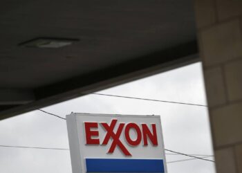 Exxon despedirá a 14 mil empleados por impacto de Covid-19