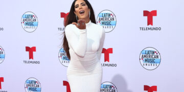 Gaby Espino aprendió a manejar armas en "Señora Acero". Foto: Getty Images