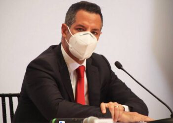 Gobernador de Oaxaca cancela celebraciones de Día de Muertos tras rebrote de Covid