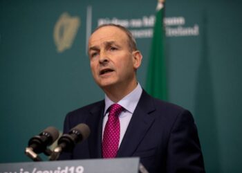 Irlanda vuelve al confinamiento nacional por covid-19