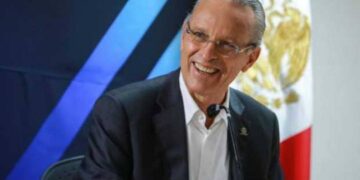 José Medina Mora va por presidencia de Coparmex