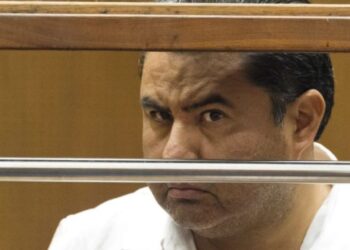 Juez desestima cargo de extorsin contra Naasn Joaqun Garca