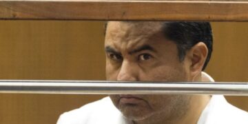 Juez desestima cargo de extorsin contra Naasn Joaqun Garca