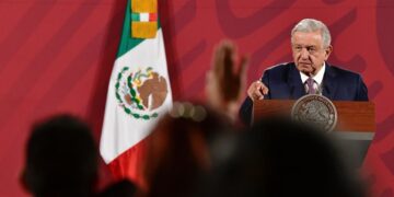 La conferencia mañanera de AMLO (231020)