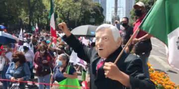 #MarchaDelMilln rene a 5 mil 700 simpatizantes de AMLO