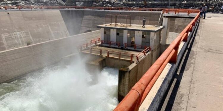 México paga a EU con el agua de 13 ciudades