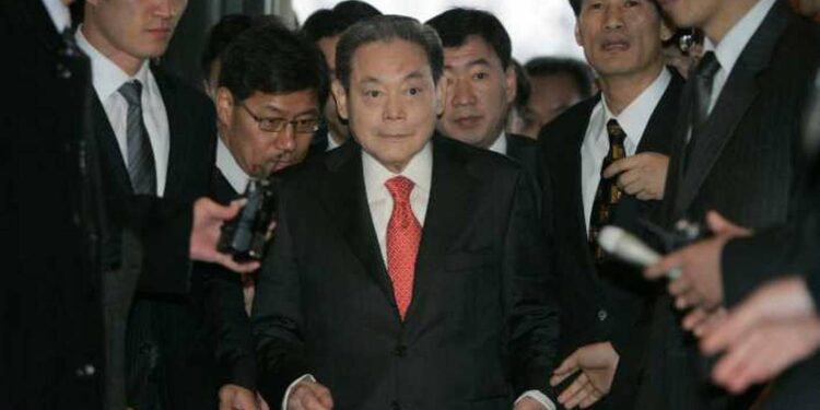 Muere el presidente de Samsung, Lee Kun-hee, el hombre más rico surcoreano