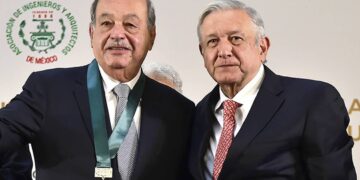 Oposición ofreció en 2018 a Carlos Slim candidatura en contra de mí, pero no aceptó: AMLO