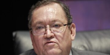 Otro senador se reporta con covid-19: el morenista Daniel Gutirrez Castorena