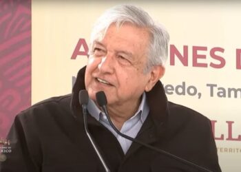 Por protestas, AMLO acorta su discurso en Nuevo Laredo, Tamaulipas