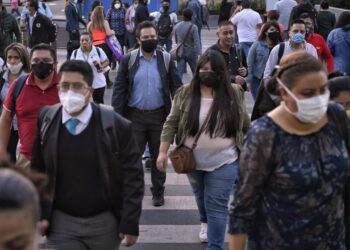 Previsto el repunte de covid, hay capacidad para atenderlo, dice AMLO