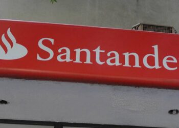 Santander mantendrá reestructuras de créditos por Covid-19