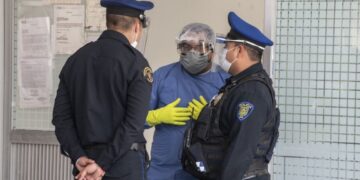 Sheinbaum reconoce la labor de trabajadores de la salud ante covid-19