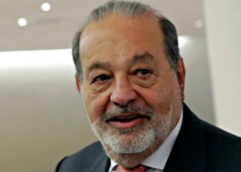 Trabajar tres días a la semana y jubilarse a los 75, el plan de Slim contra crisis por Covid