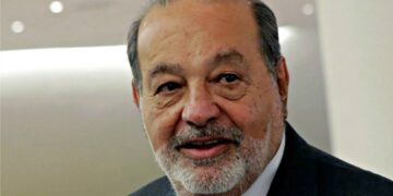 Trabajar tres días a la semana y jubilarse a los 75, el plan de Slim contra crisis por Covid