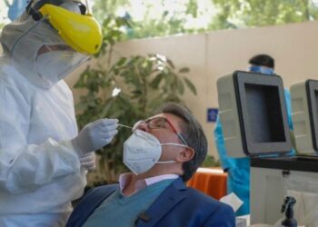 Tras muerte de Molina, aplican en el Senado pruebas de covid-19