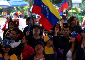 Aumenta llegada de venezolanos a México; sufren discriminación, acusan