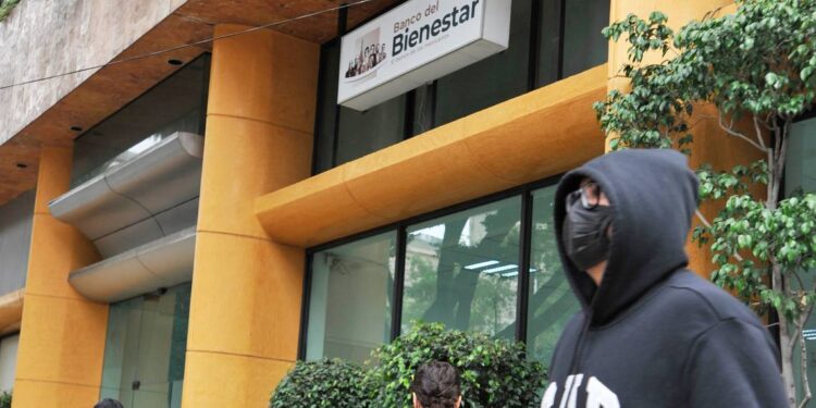 Banco del Bienestar da aguinaldo incompleto