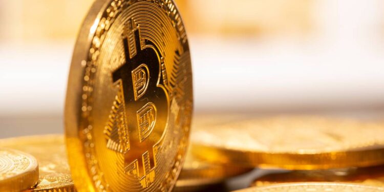 Bitcoin alcanza su mayor nivel en tres años