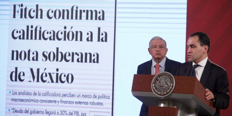 Calificación de Fitch a México reconoce solidez de finanzas, afirma Gobierno