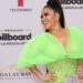 Carolina Sandoval presume su enorme y peculiar árbol de Navidad. Foto: Getty Images