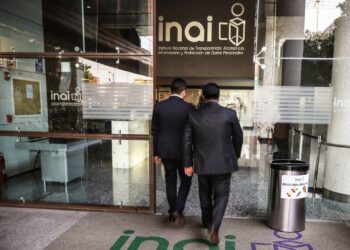 Ciudadanos exigen datos sobre la pandemia