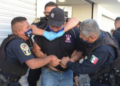Clausuran sucursal de Banco Azteca por incumplir restricción
