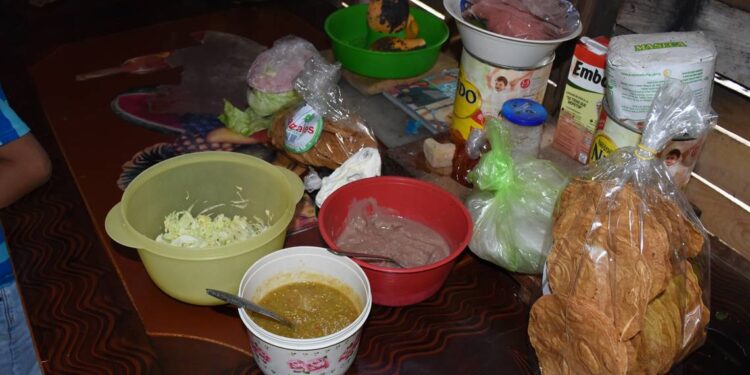 Comer carne, un lujo para los Valencia Pérez