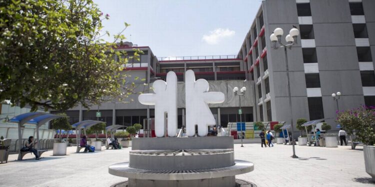 Cuatroté suspende ampliación de hospital para niños con cáncer