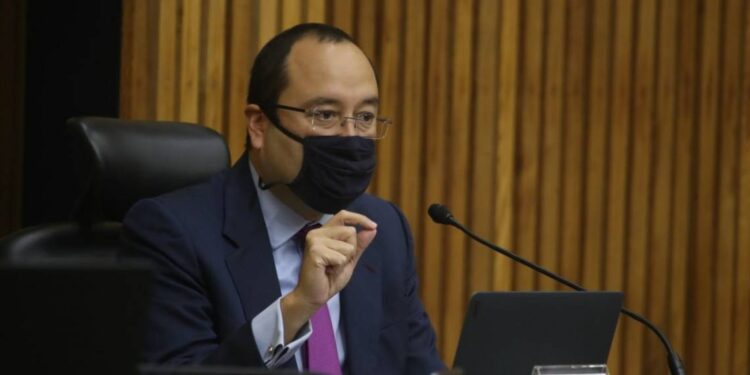 Diputados olvidan presupuesto para consulta popular, advierte INE