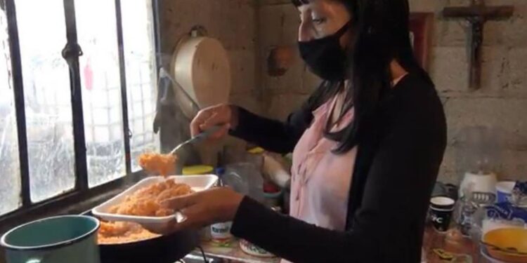 En Puebla "no nos vamos a morir de enfermedad, sino de hambre"