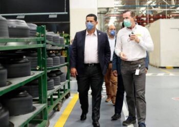 Guanajuato está de pie y con empleo, revirá Sinhue a AMLO