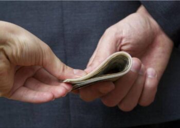 Hacienda modifica reglas para detectar lavado de dinero