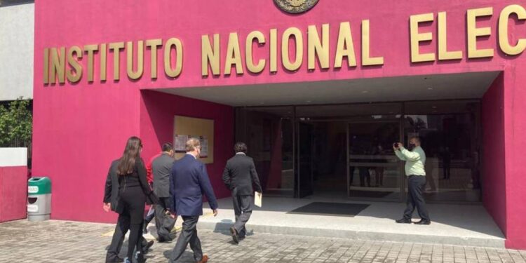 INE recibe quejas de violencia política contra mujeres